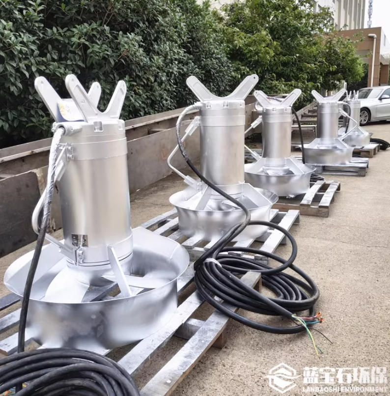 南京藍寶石環(huán)保有限公司與上海某某水處理技術(shù)有限公司達成合作——QJB5.5kw沖壓式潛水攪拌機助力高效污水處理