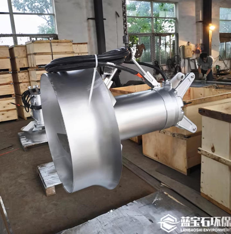 南京藍寶石環(huán)保有限公司與上海某某水處理技術(shù)有限公司達成合作——QJB5.5kw沖壓式潛水攪拌機助力高效污水處理